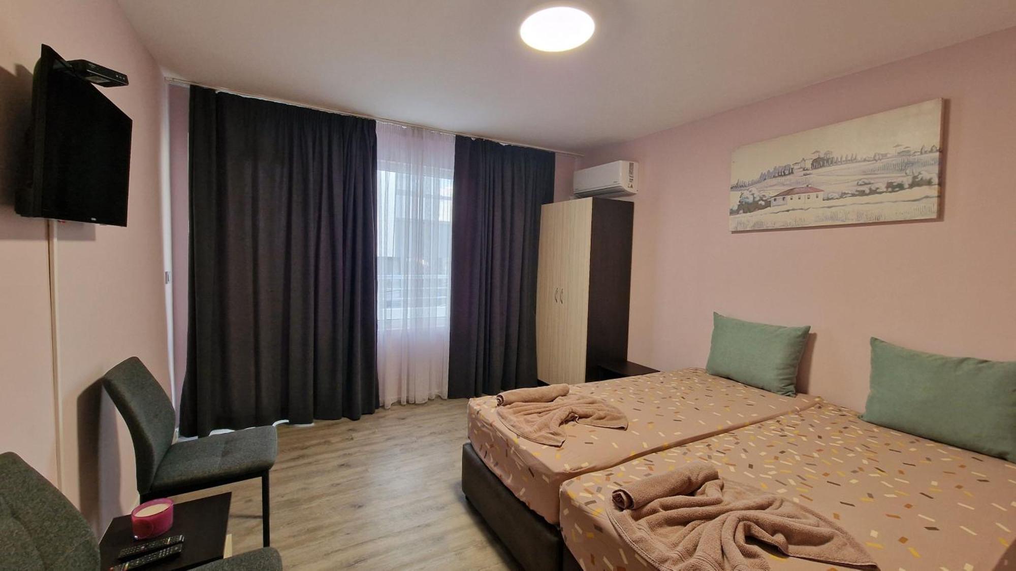 Motel Морски Рай à Varna Extérieur photo